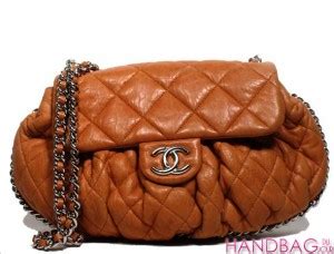 hermes or chanel wallet|is hermes better than chanel.